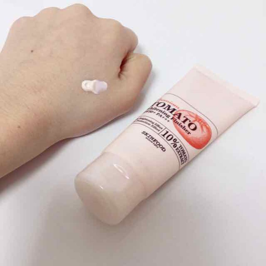 プレミアムトマト ブライトニング フィニッシャー/SKINFOOD/化粧下地を使ったクチコミ(2枚目)