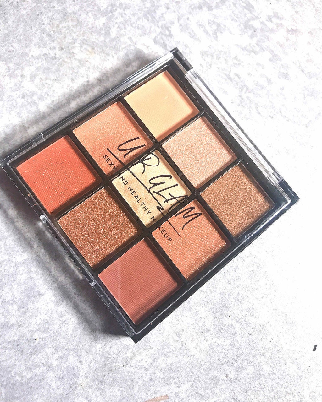 UR GLAM BLOOMING EYE COLOR PALETTE/U R GLAM/アイシャドウパレットを使ったクチコミ(1枚目)