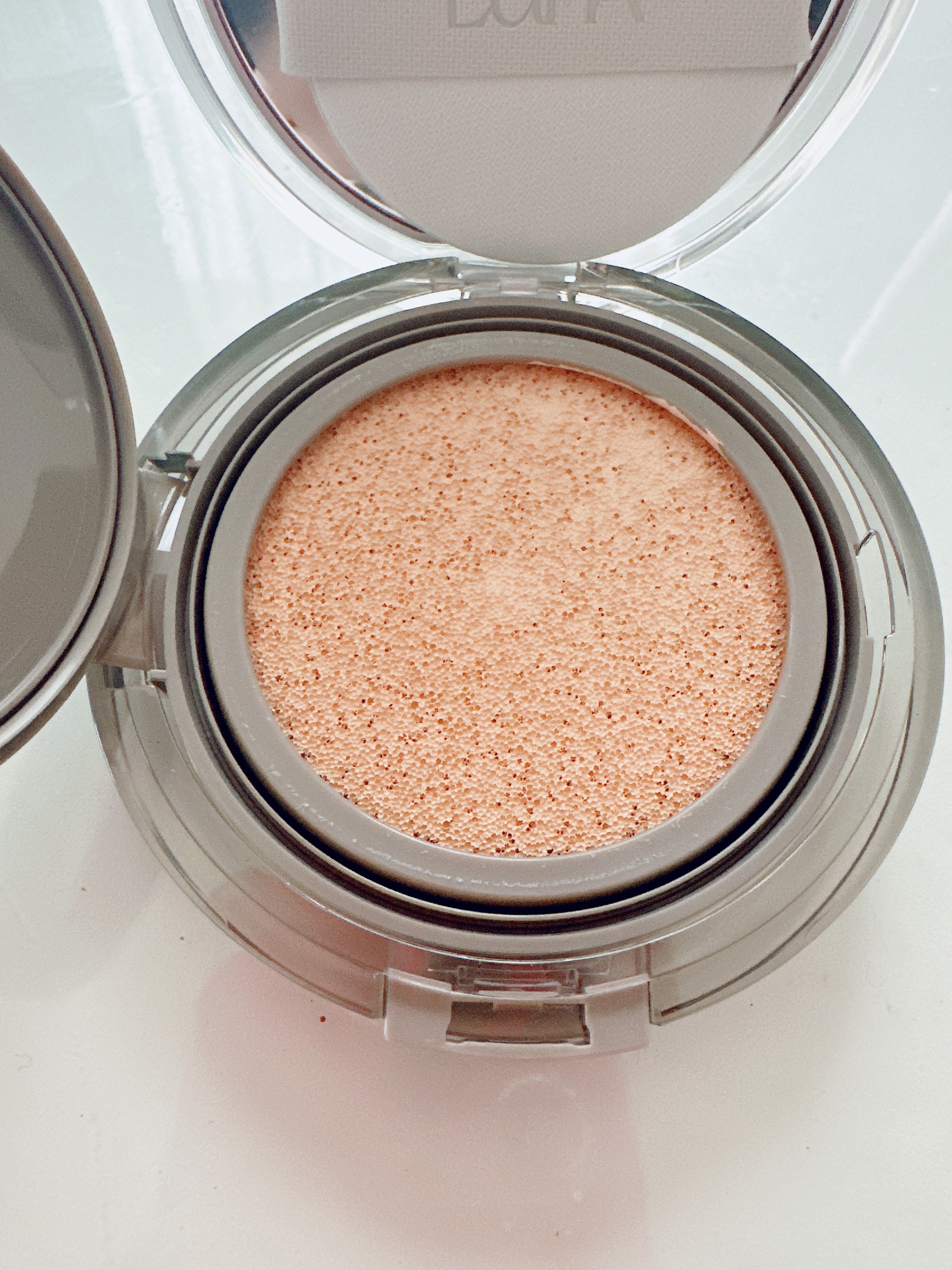 ブラーカバークッション/LUNA/クッションファンデーションを使ったクチコミ（3枚目）