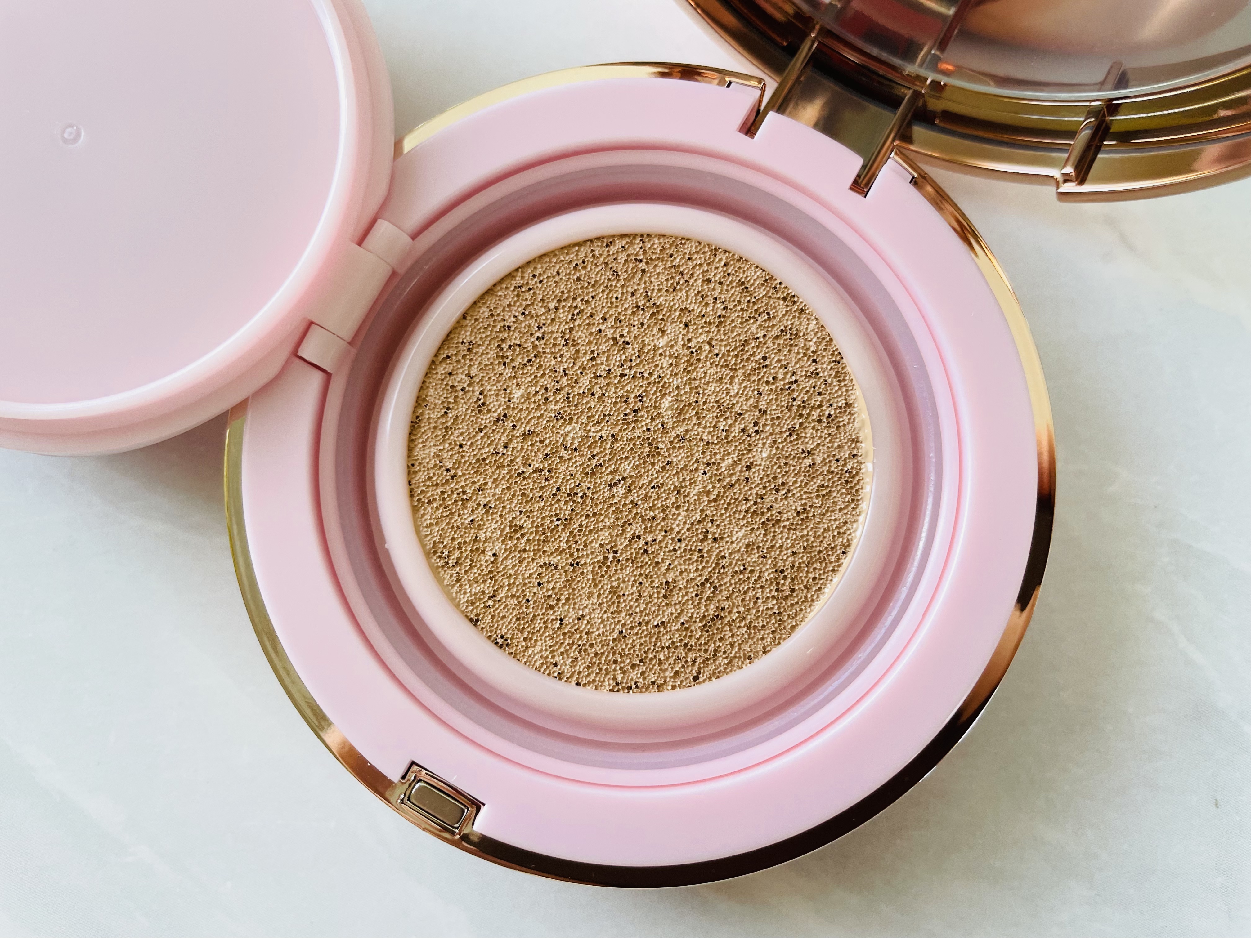 ピンクティーツリーカバーアップグロウクッション/APLIN/クッションファンデーションを使ったクチコミ（3枚目）