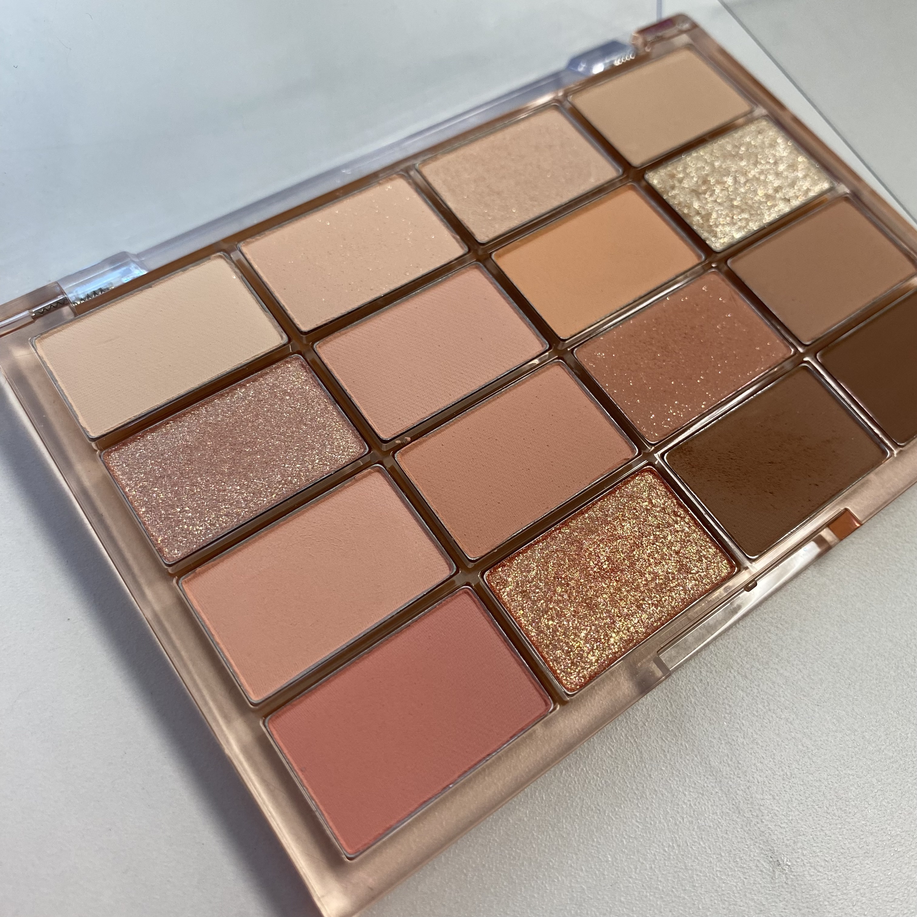 カネボウ ムードブースティングブラッシュ 02 Coral Euphoria/KANEBO/パウダーチークを使ったクチコミ（3枚目）