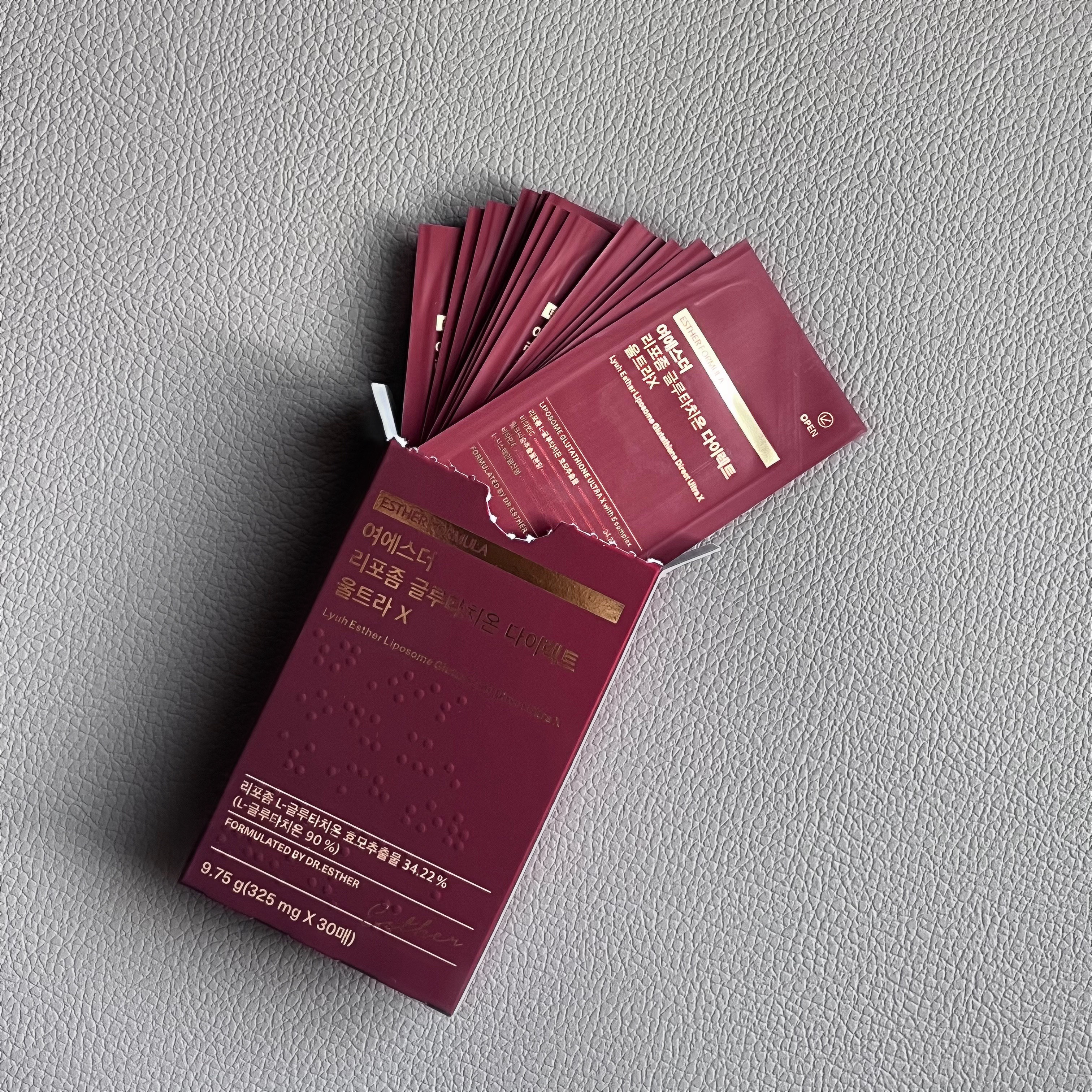 ヨエスターGLTダイレクトウルトラX/ESTHER FORMULA/美容サプリメントを使ったクチコミ（1枚目）