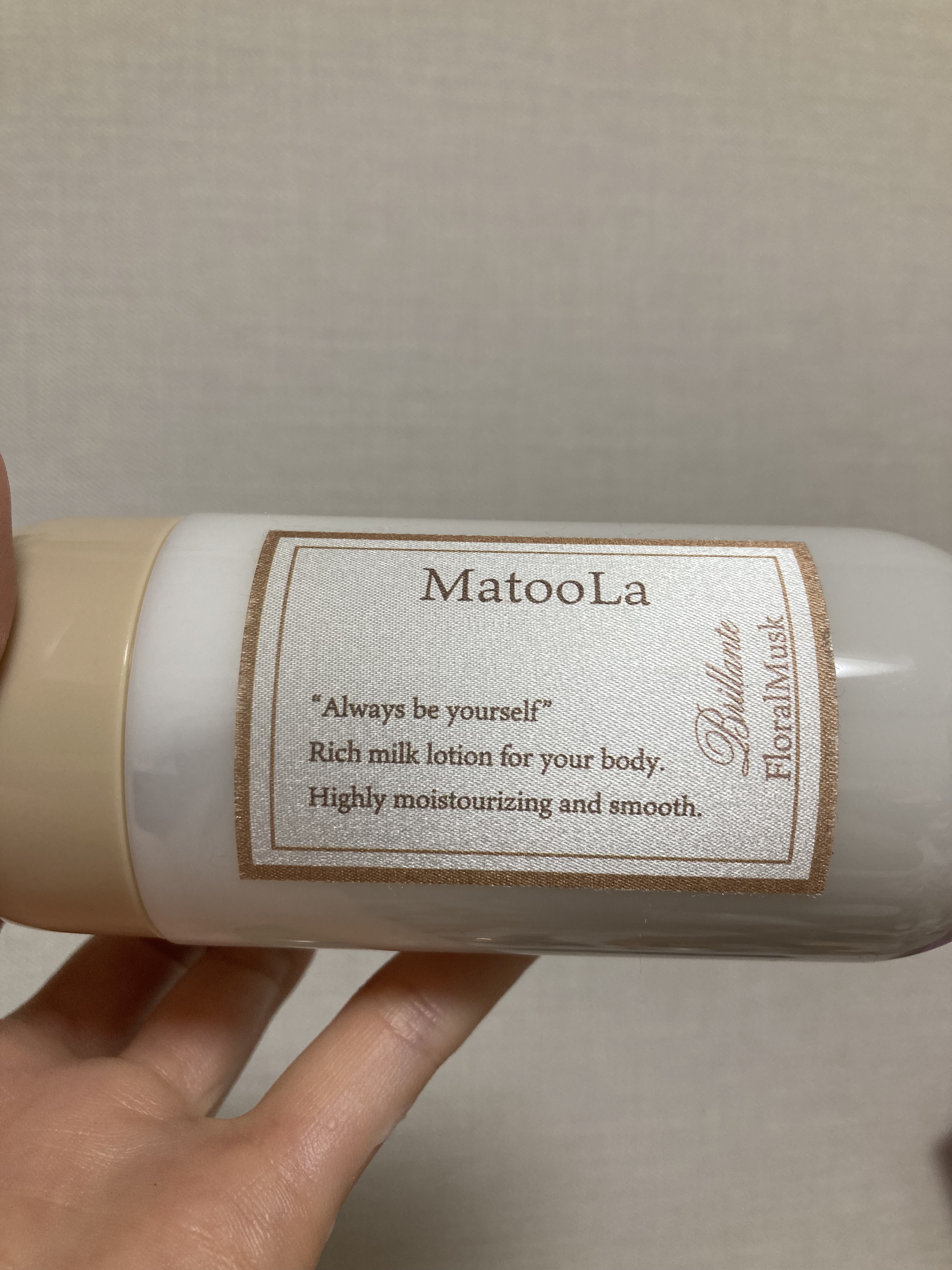 ボディミルク （ブリランテ）／フローラルムスクの香り/MatooLa/ボディミルクを使ったクチコミ（2枚目）