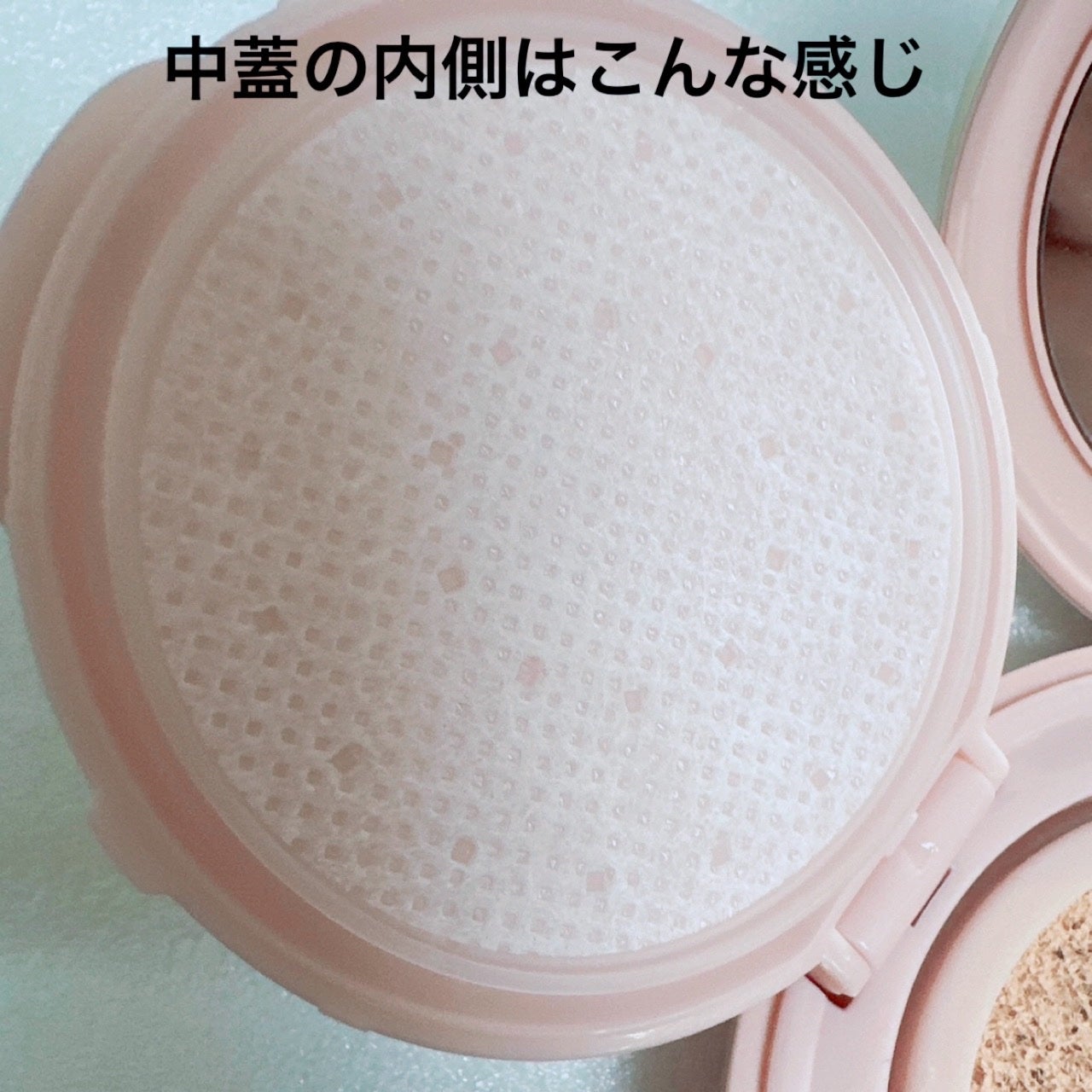 シースルー ヴェール コンパクト/PAUL & JOE BEAUTE/ファンデーションを使ったクチコミ(3枚目)