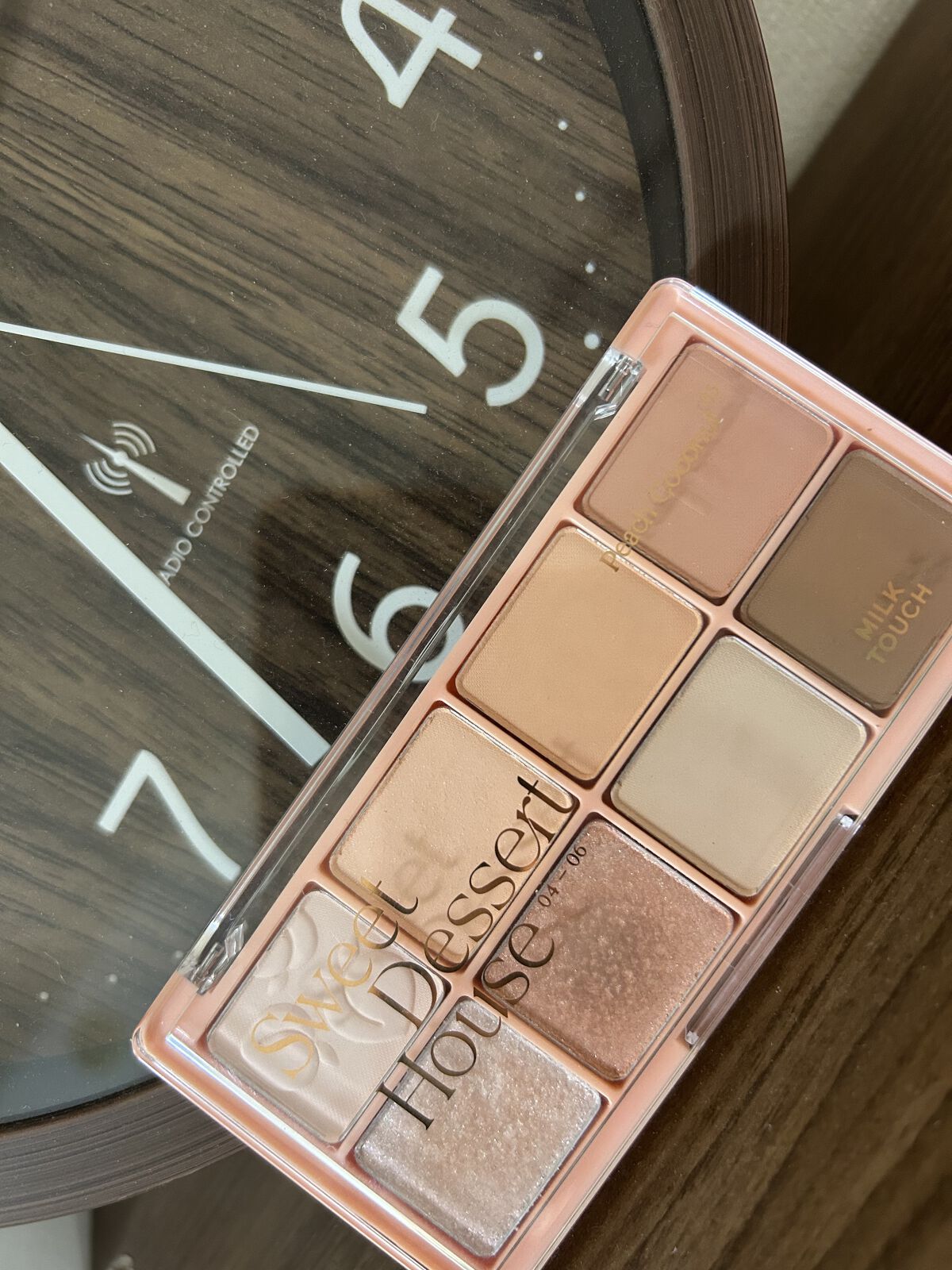 ビーマイスウィートデザートハウスパレット 05 Peach Coconut/Milk Touch/アイシャドウパレットを使ったクチコミ（1枚目）