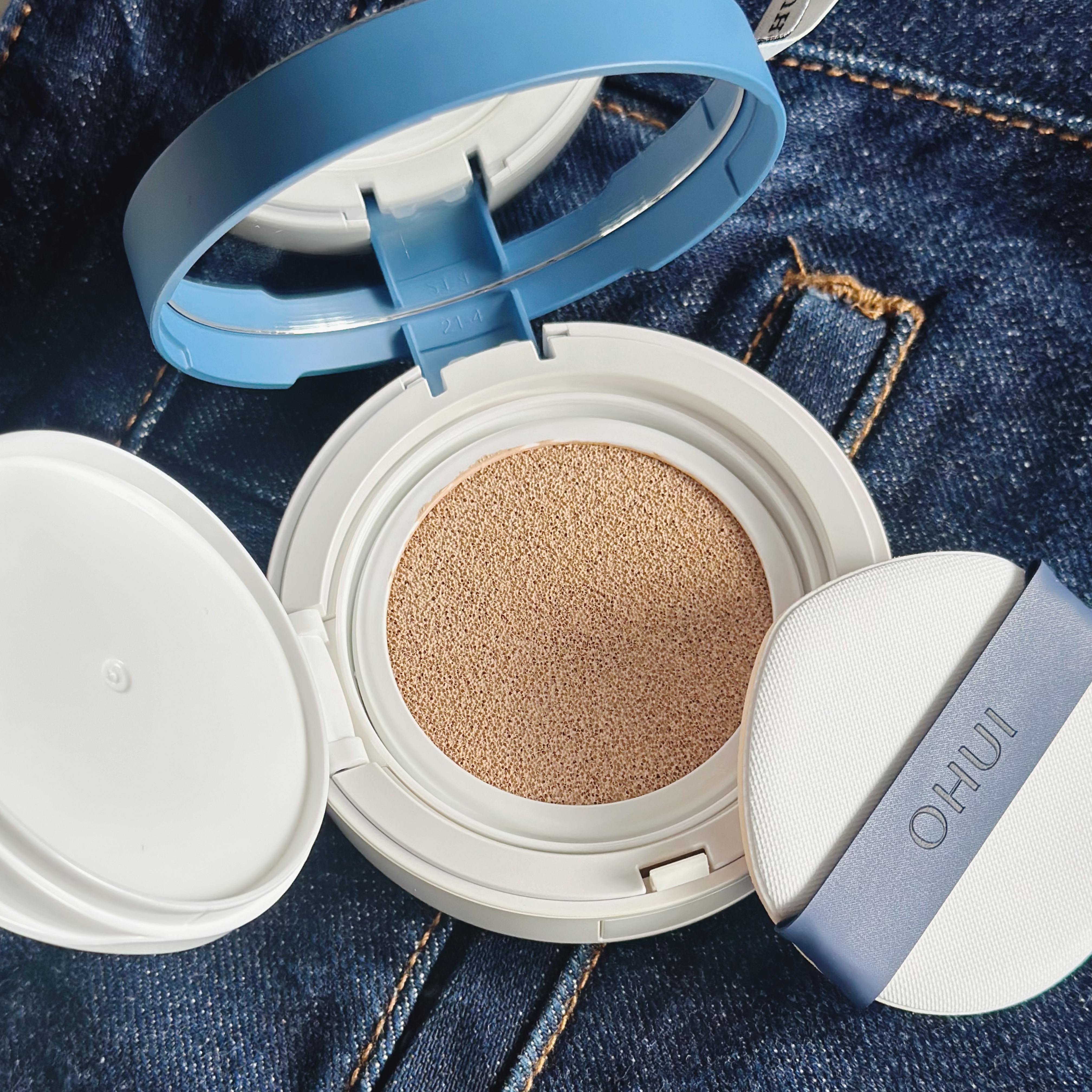 アルティメットフィット トーンアップデニムクッション/OHUI/クッションファンデーションを使ったクチコミ（3枚目）