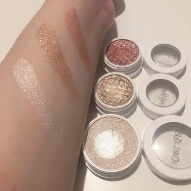 Super Shock Shadow/ColourPop/パウダーアイシャドウを使ったクチコミ（1枚目）