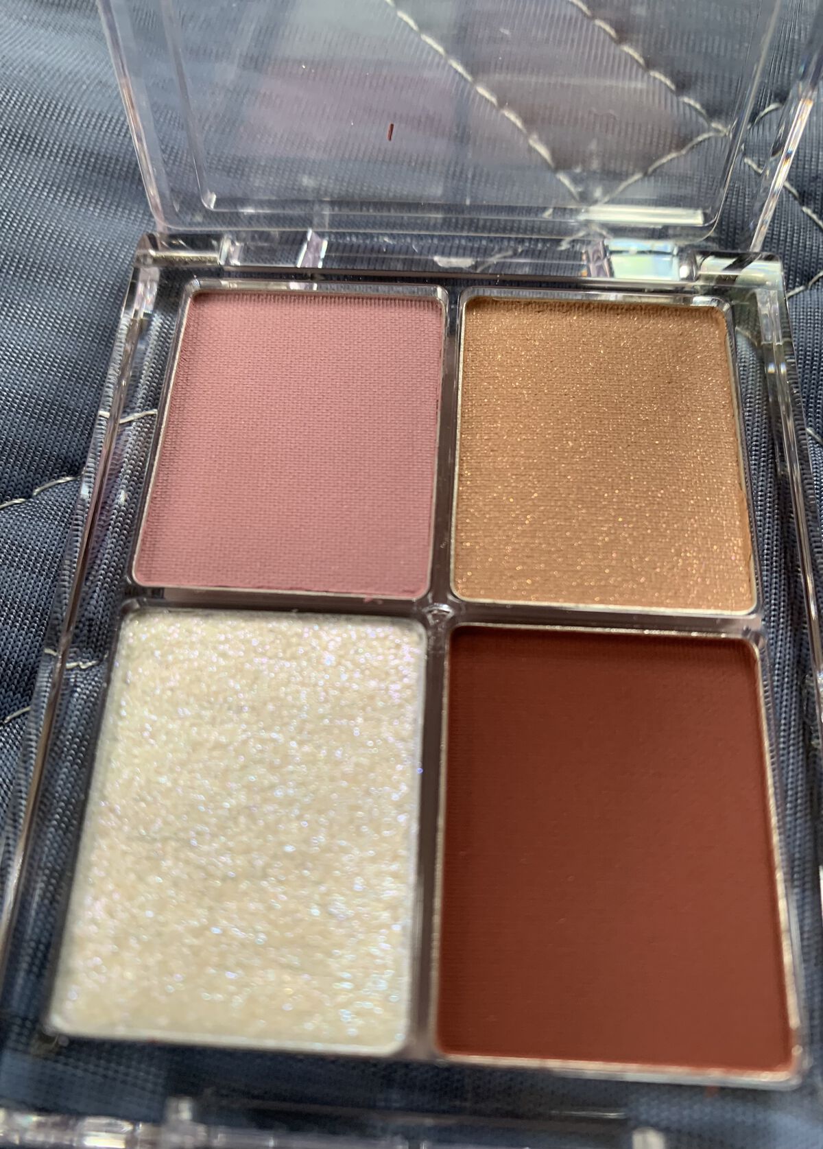 4色アイシャドウパレット 03 パールブロンシュ/aZTK/アイシャドウパレットを使ったクチコミ（2枚目）