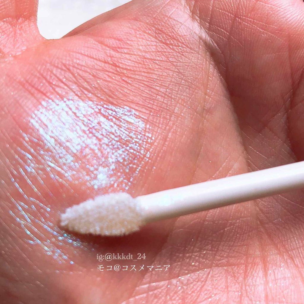 キャビア クローム ヴェイル ライトウェイト リキッド アイカラー 06 オパールセント/ローラ メルシエ/リキッドアイシャドウを使ったクチコミ（3枚目）