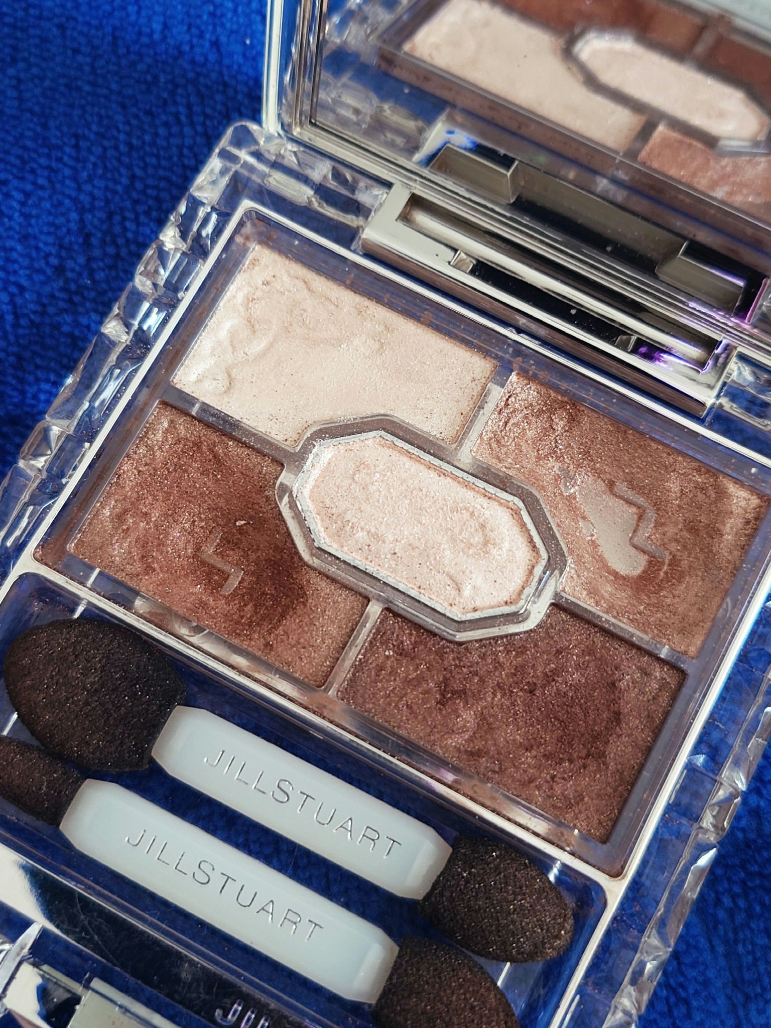 リボンクチュール アイズ 14 fur beige/JILL STUART/アイシャドウパレットを使ったクチコミ（2枚目）