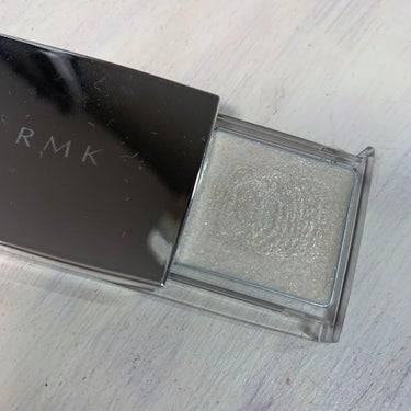 ホリデールック レッドメイクアップキット 2020/RMK/メイクアップキットの画像