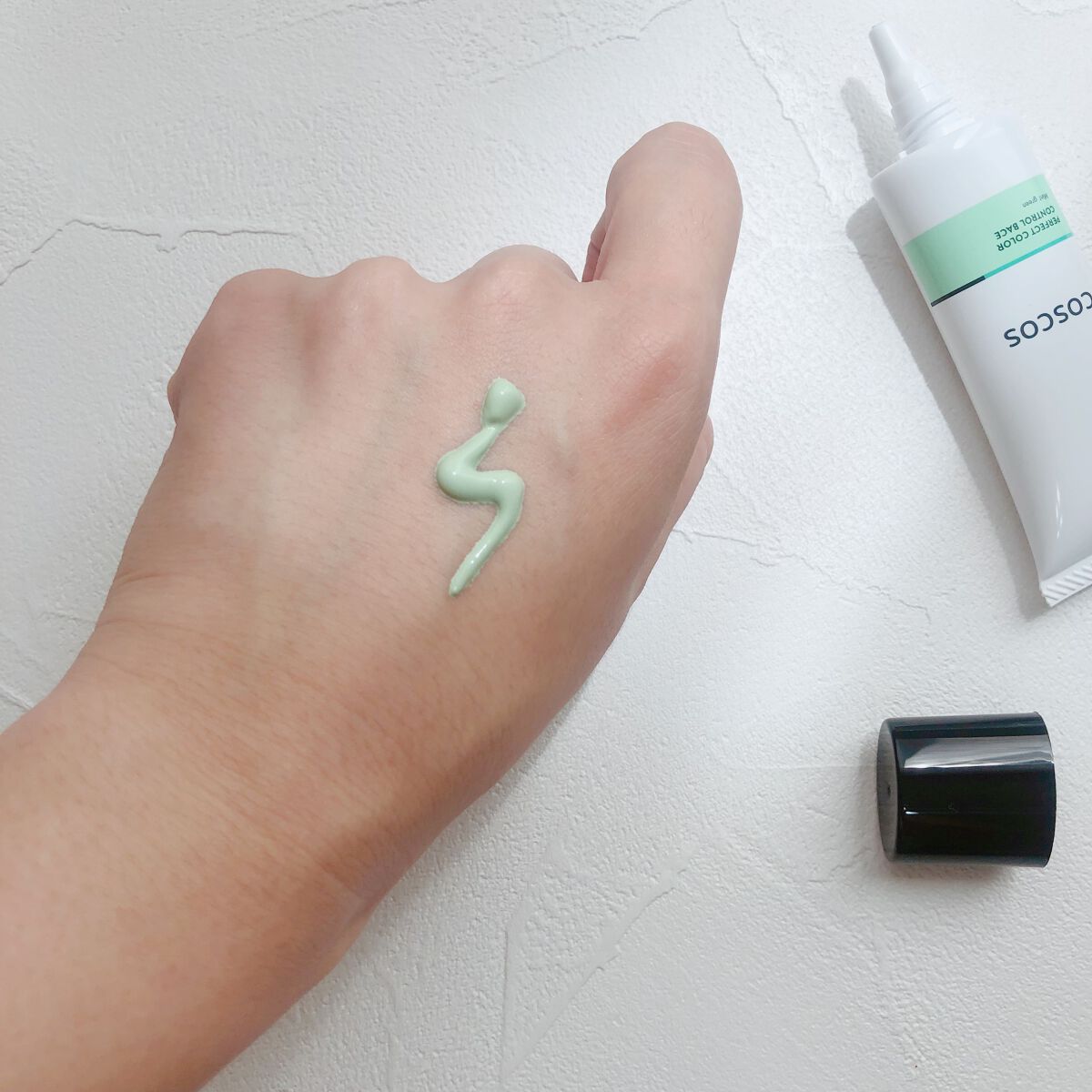 カラーコントロールベース ミントグリーン/COSCOS/化粧下地を使ったクチコミ（2枚目）