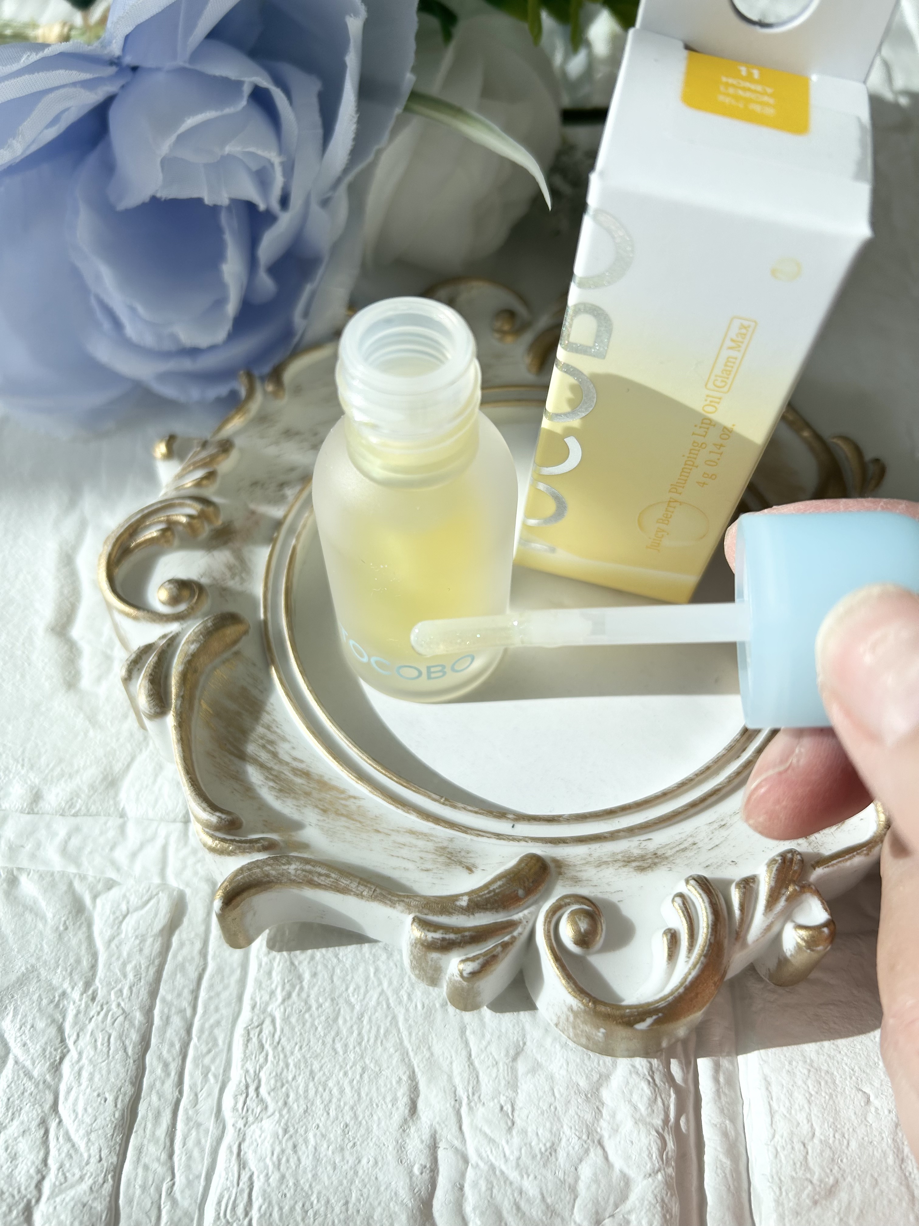 ジューシーベリープランピングリップオイル/TOCOBO/リップグロスを使ったクチコミ（3枚目）