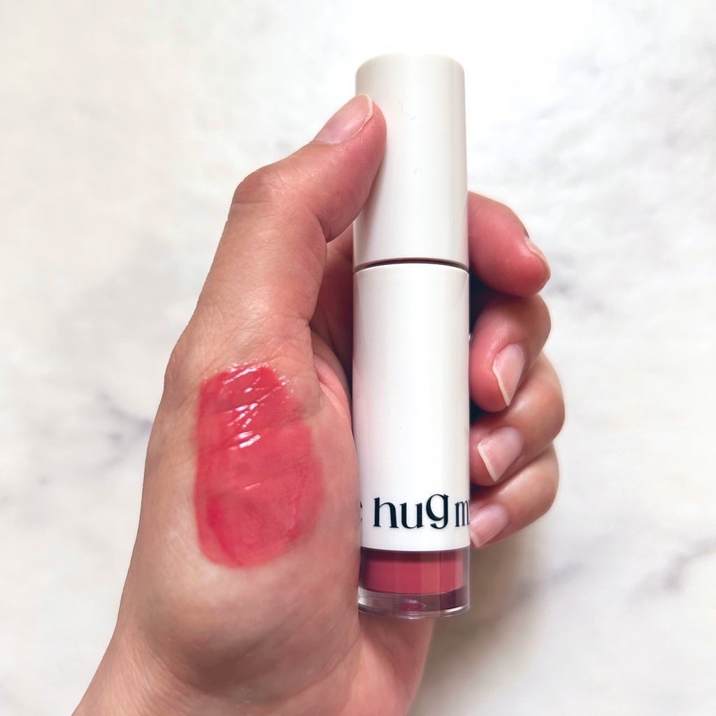 アップトゥーミー　ハグマイリップ　カラーロックプランパー 002 ミスベイブ/up2me/リッププランパーを使ったクチコミ（3枚目）