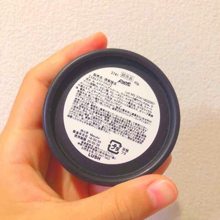 ラッシュ 現実頭皮のクチコミ「LUSH 現実頭皮
⭐️⭐️⭐️⭐️良き!でも劇的には変化なし。
👍
・スースーしてスッキ.....」(1枚目)