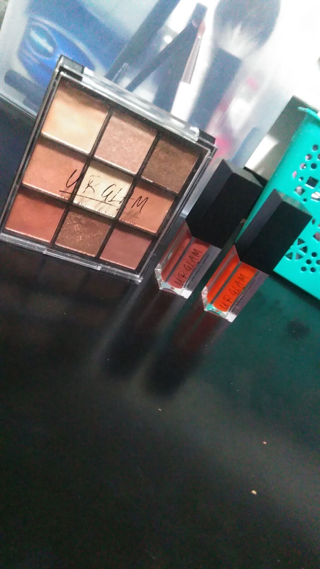 UR GLAM BLOOMING EYE COLOR PALETTE/U R GLAM/アイシャドウパレットを使ったクチコミ(1枚目)