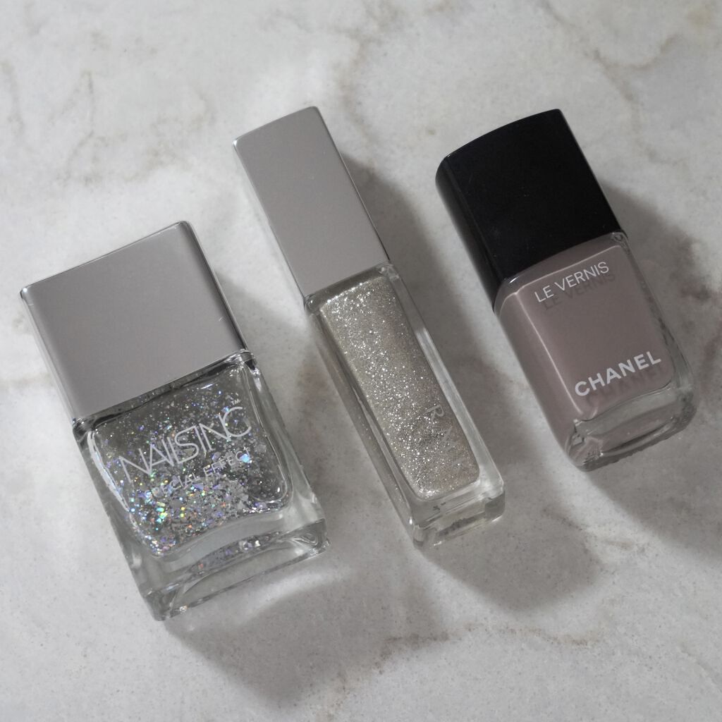 ヴェルニ ロング トゥニュ/CHANEL/マニキュアを使ったクチコミ（2枚目）