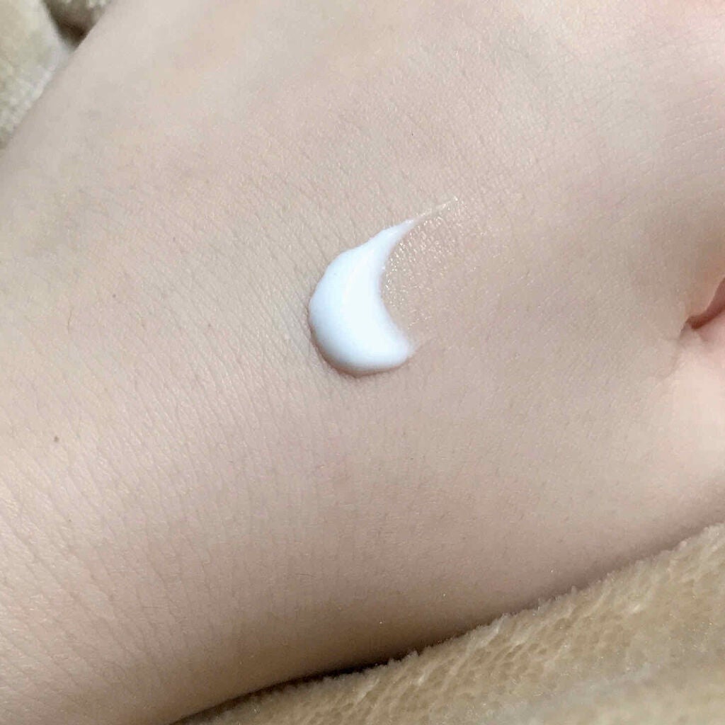 アンブリオリス モイスチャークリーム/アンブリオリス/フェイスクリームを使ったクチコミ(2枚目)