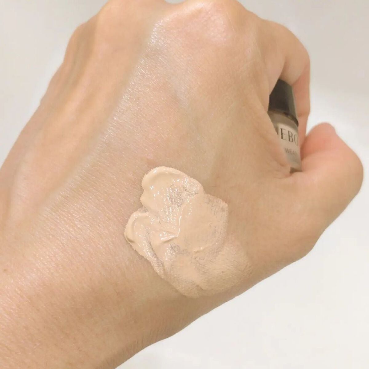 ライブリースキン ウェア/KANEBO/クリーム・エマルジョンファンデーションを使ったクチコミ(5枚目)