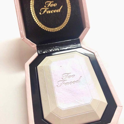 ダイヤモンドライト ハイライター ブラシ/Too Faced/メイクブラシを使ったクチコミ(2枚目)