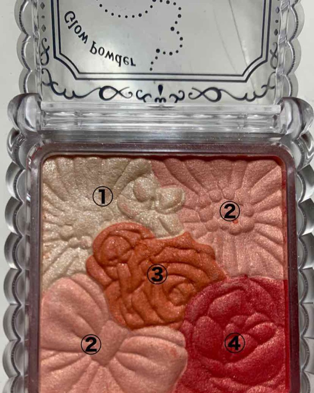 グロウフルールチークス/キャンメイク/パウダーチークを使ったクチコミ（2枚目）