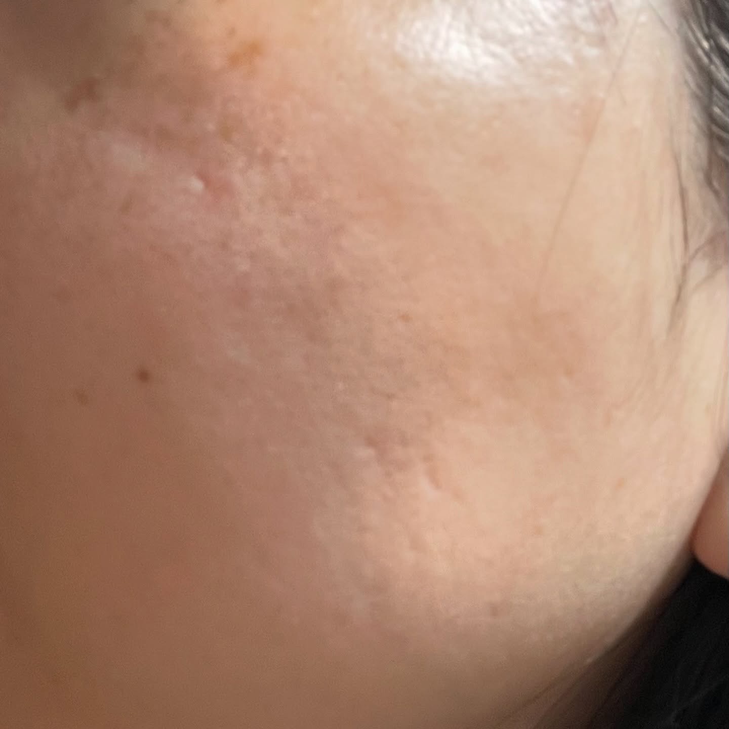 マスクフィットトーンアップエッセンス/TIRTIR(ティルティル)/化粧下地を使ったクチコミ（2枚目）