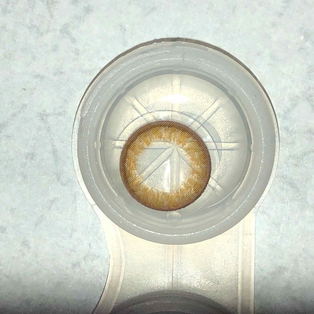 楓 on LIPS 「〖#カラコンレポ〗thepiel(@the_piel)さんのカ..」(3枚目)