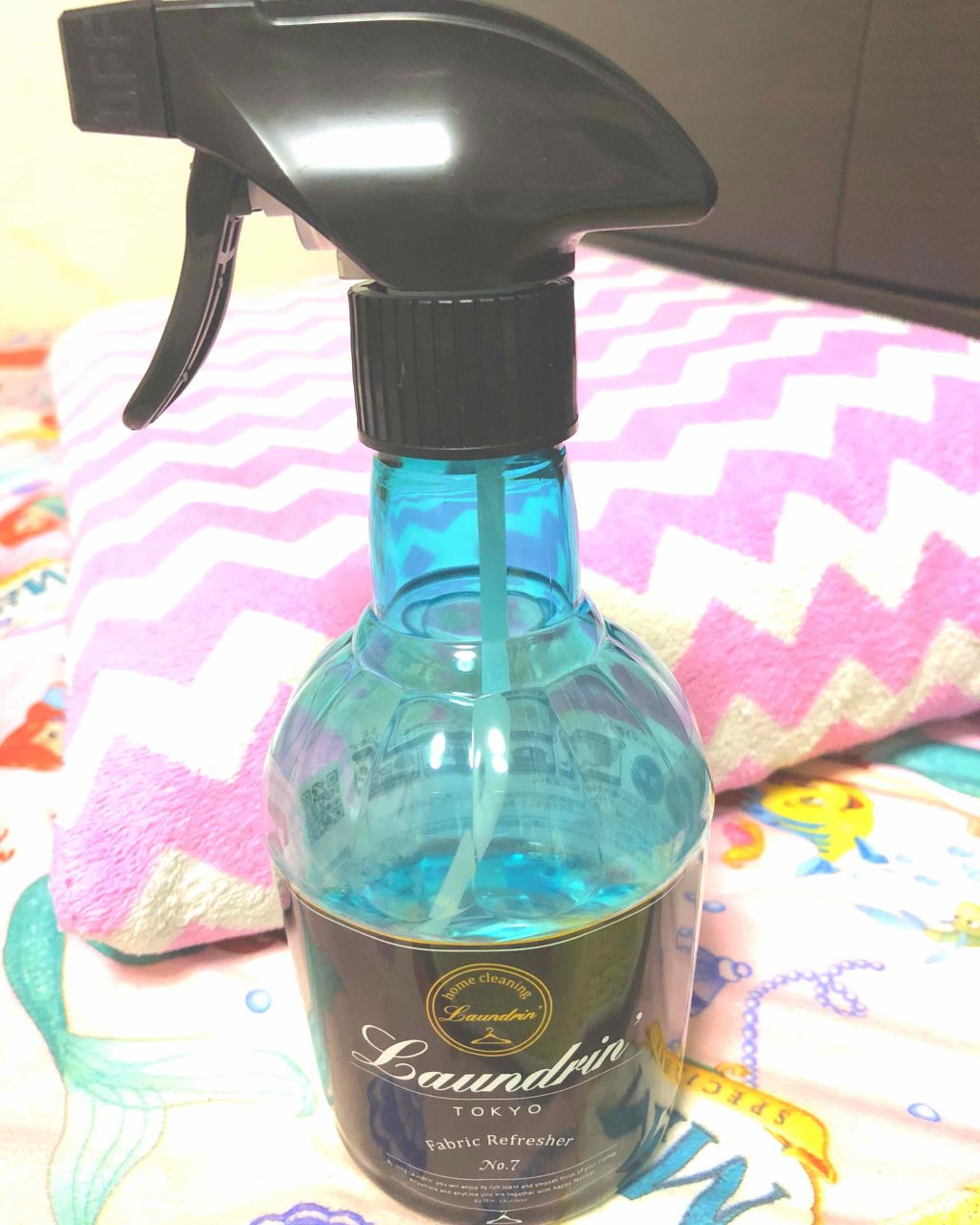 ランドリン ファブリックミスト No.7のクチコミ「こんばんわ❤️あんなメモです。(^^)きようは人気のランドリンのＮｏ７の香りです。これは 海系.....」（1枚目）