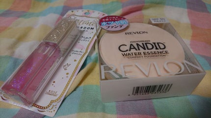 フォトレディ キャンディッド ウォーター エッセンス コンパクト ファンデーション/REVLON/クリーム・エマルジョンファンデーションを使ったクチコミ(1枚目)