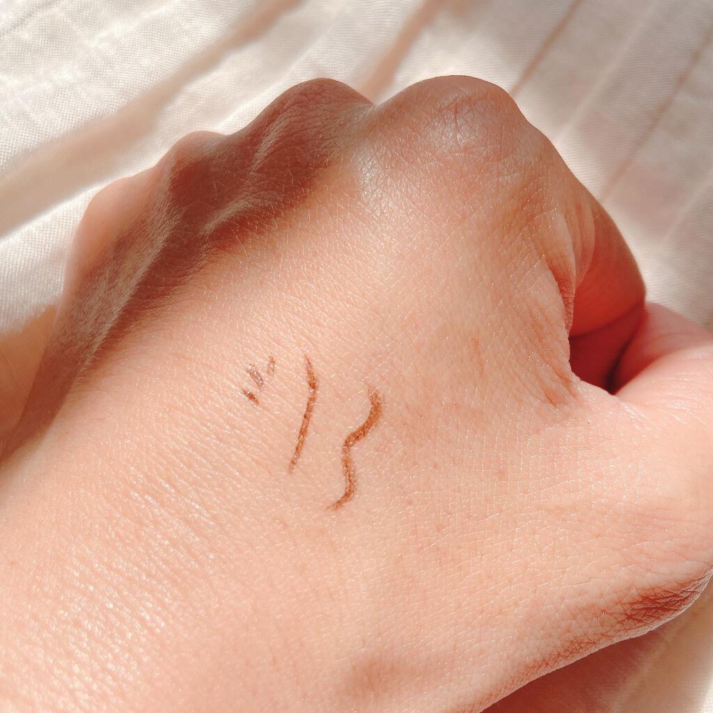 ハイパーシャープ ライナー R/MAYBELLINE NEW YORK/リキッドアイライナーを使ったクチコミ（3枚目）