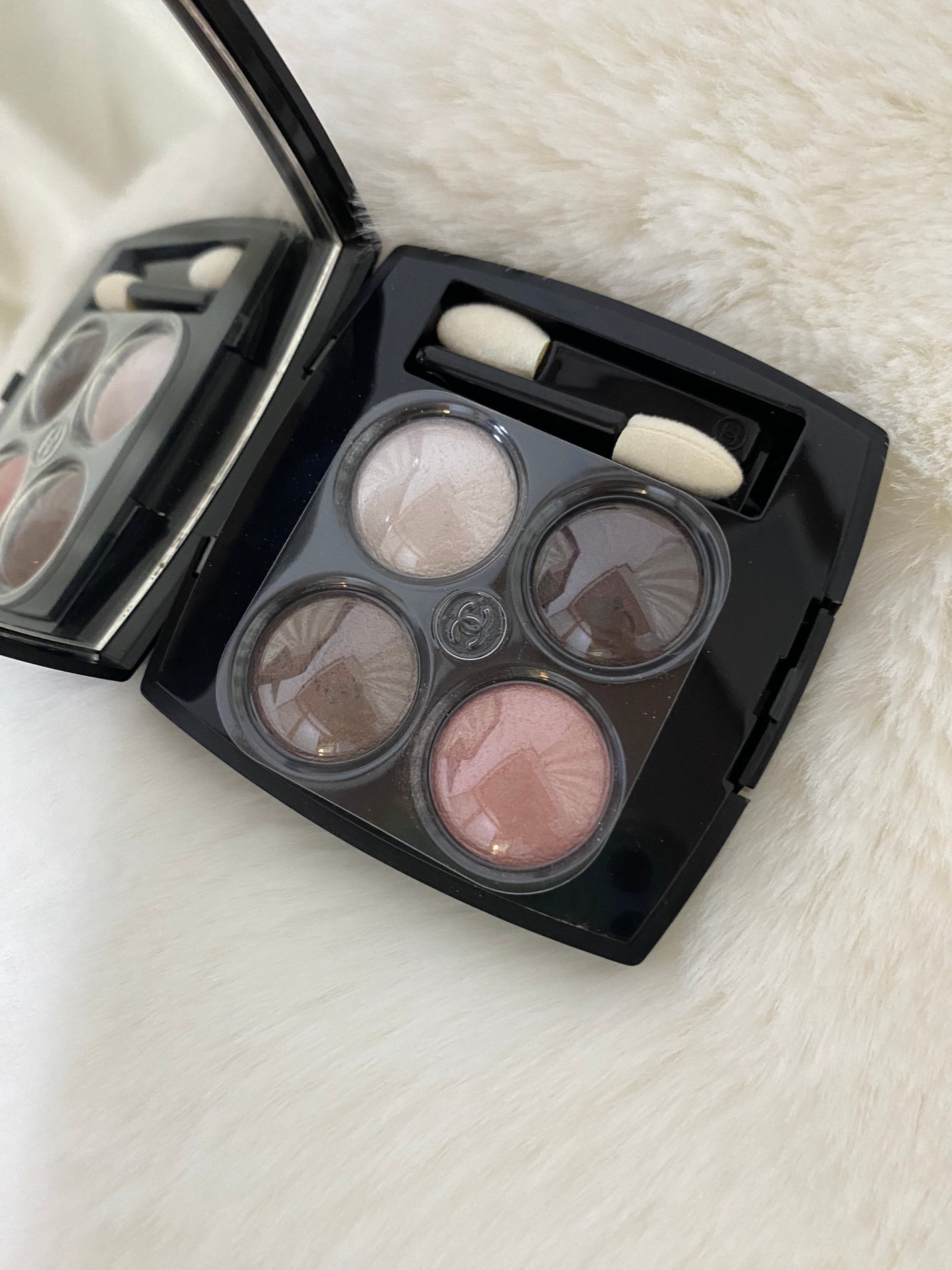 レ キャトル オンブル/CHANEL/アイシャドウパレットを使ったクチコミ(1枚目)