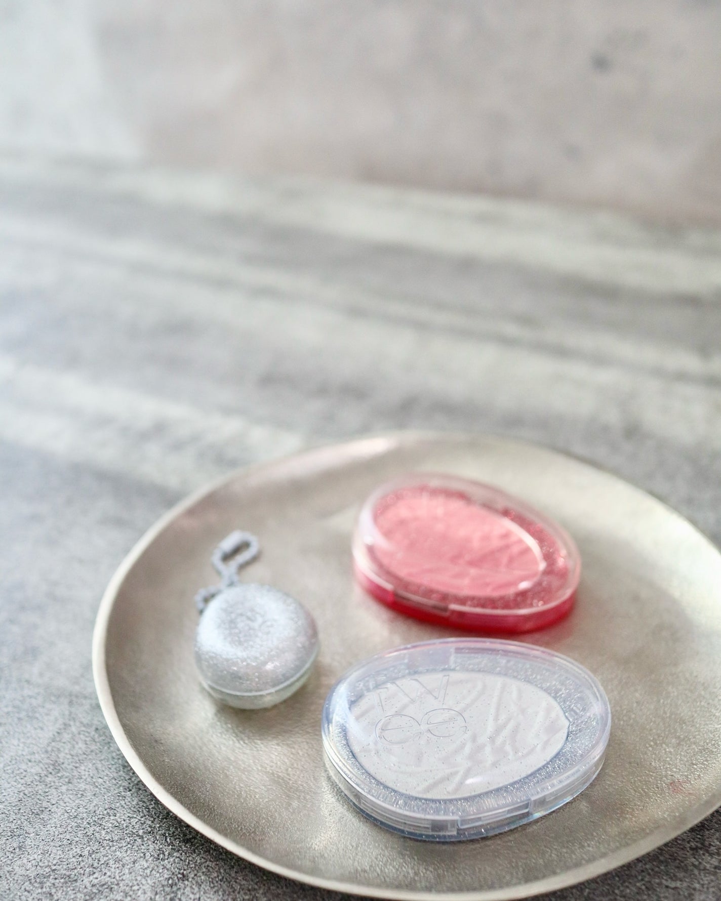 フィー グリッツストーンハイライター/fwee/パウダーハイライトを使ったクチコミ(7枚目)