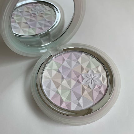 AQ オーラ リフレクター/DECORTÉ/プレストパウダーを使ったクチコミ(1枚目)