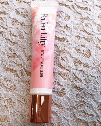 Perfect Lifty TOTAL LIFTING GEL CREAM/R&/フェイスクリームを使ったクチコミ(6枚目)