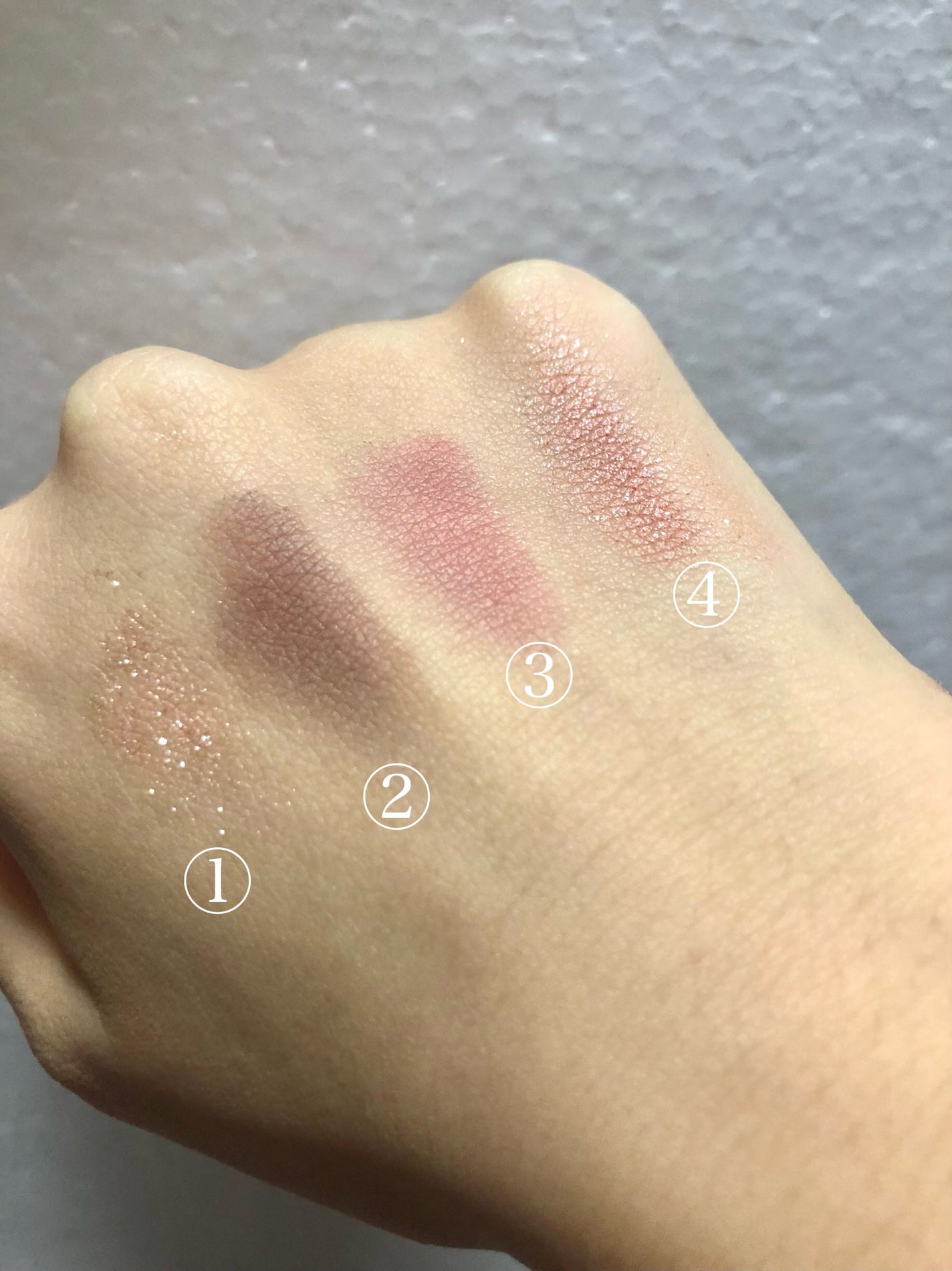 ミネラルクラッシィシャドー/エトヴォス/アイシャドウパレットを使ったクチコミ(3枚目)