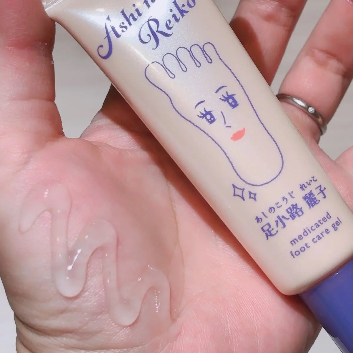 足小路麗子 薬用 フットケアジェル/ナリスアップ/レッグ・フットケアを使ったクチコミ(4枚目)