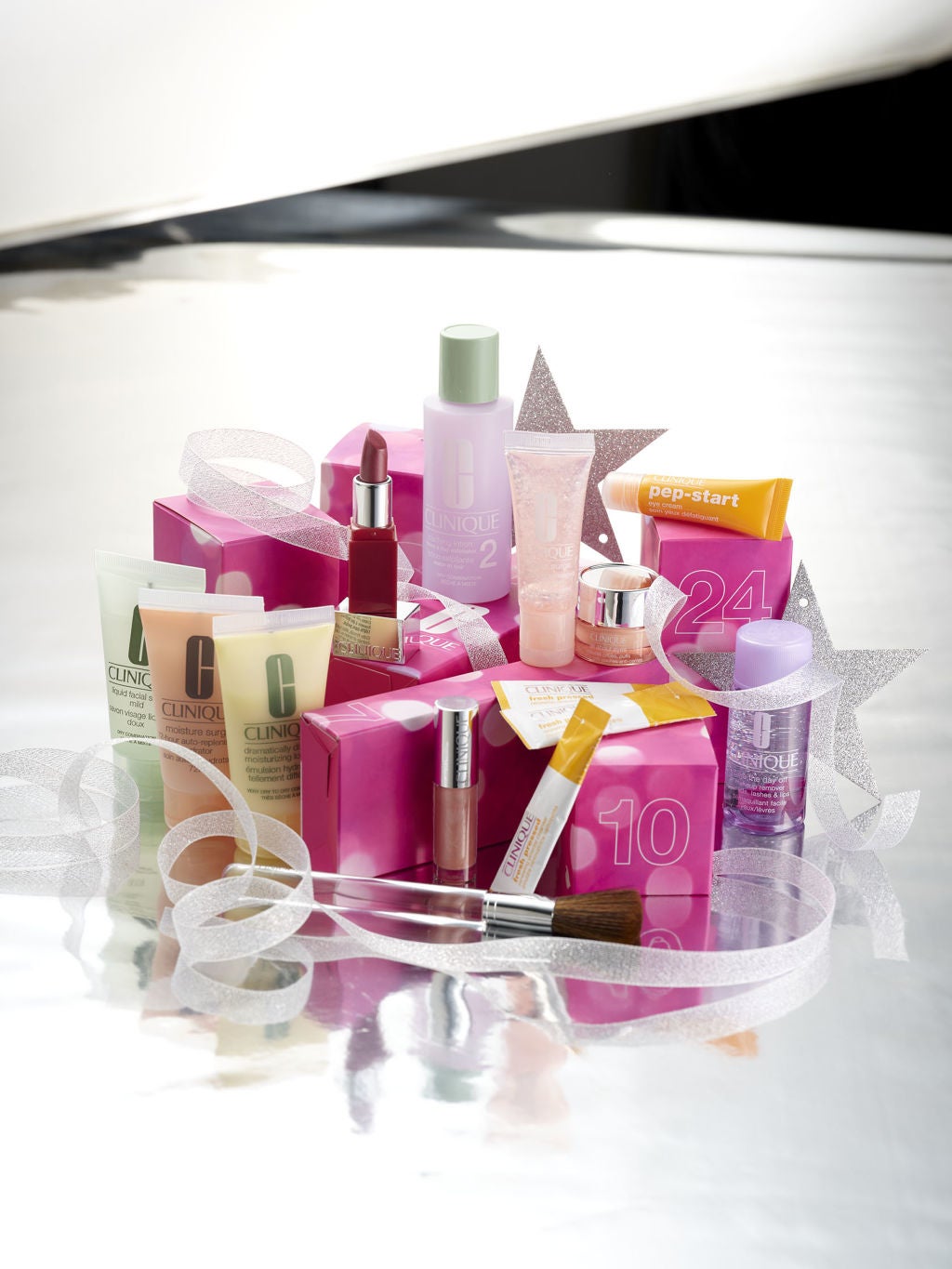 アドベントカレンダー 24 デイズ オブ クリニーク CLINIQUE