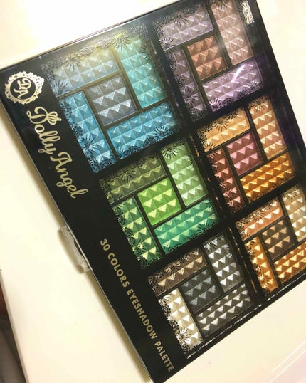 30COLORSEYESHADOWPALETTE/Dolly Angel/アイシャドウパレットを使ったクチコミ(1枚目)