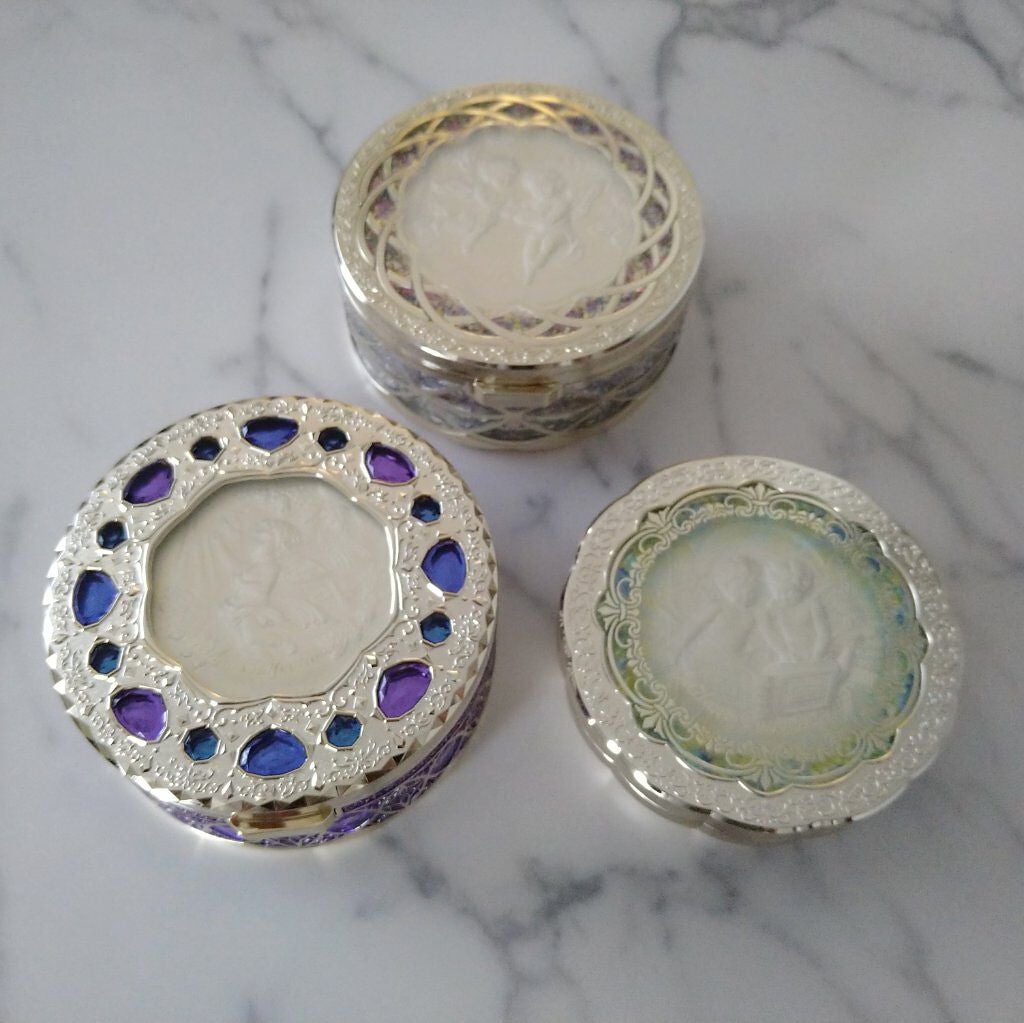 フェースアップパウダー 2022/ミラノコレクション/プレストパウダーを使ったクチコミ(4枚目)