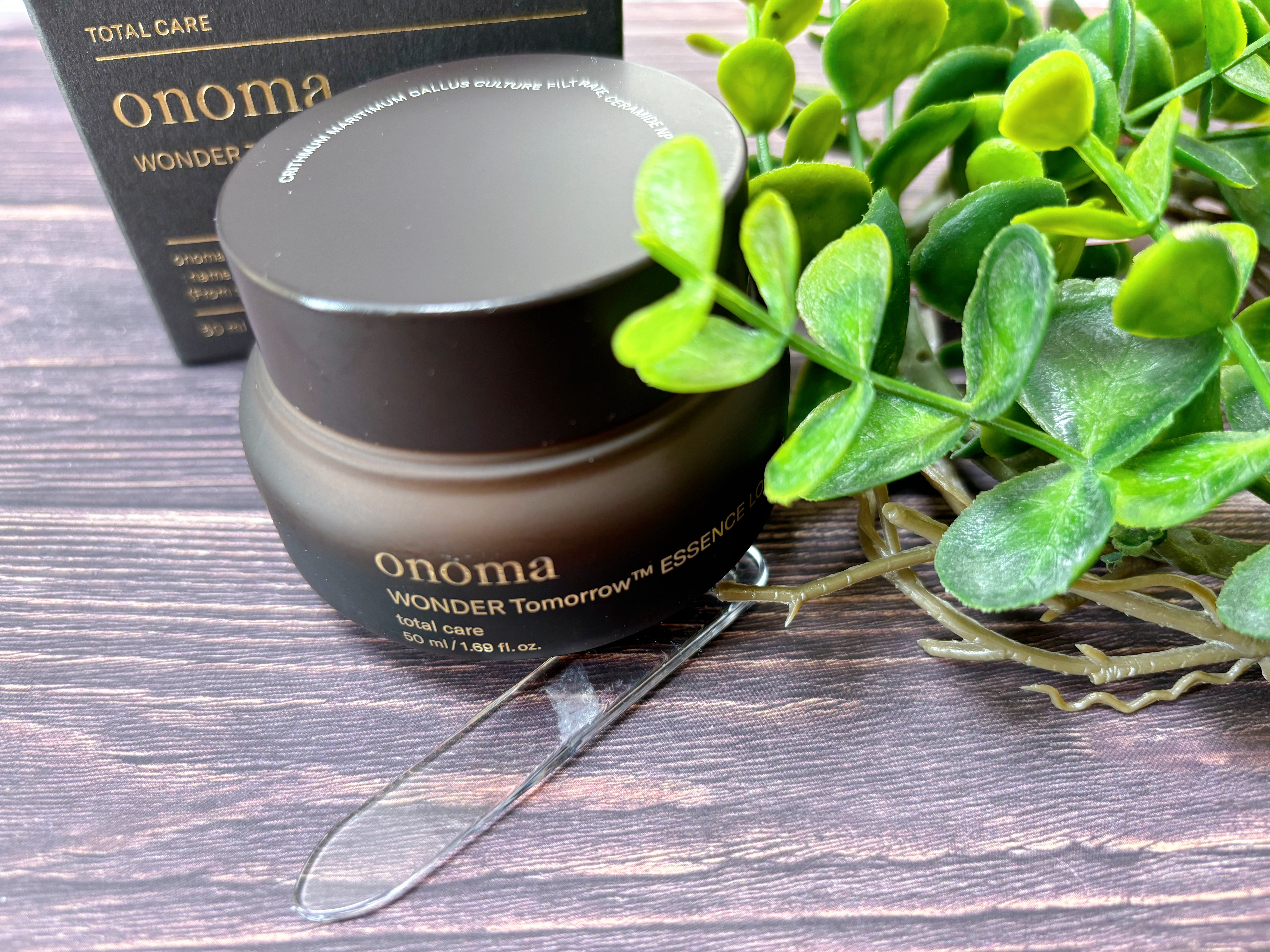 ワンダートゥモローエッセンスロッカー/onoma/フェイスクリームを使ったクチコミ（2枚目）