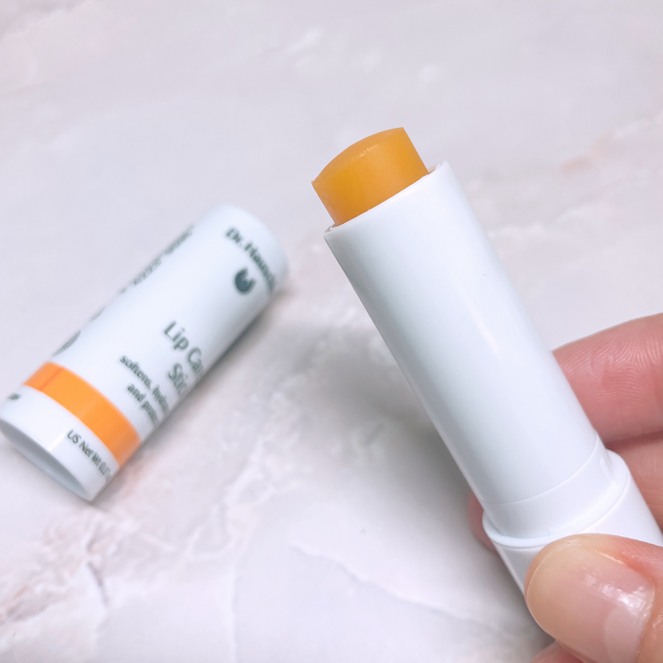 リップケアスティック/ドクターハウシュカ　/リップクリームを使ったクチコミ（3枚目）