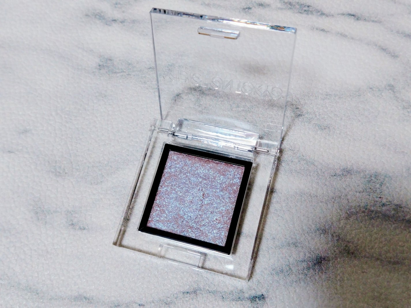 アディクション ザ アイシャドウ スパークル/ADDICTION/単色アイシャドウを使ったクチコミ(2枚目)