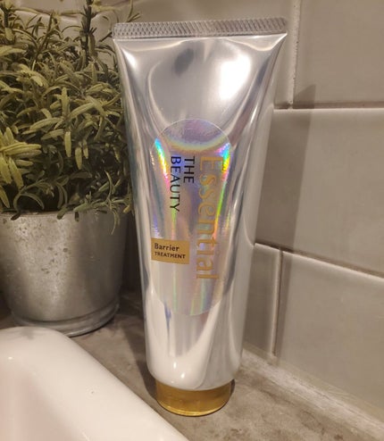 髪のキメ美容バリアトリートメント/エッセンシャル/洗い流すヘアトリートメントを使ったクチコミ(1枚目)
