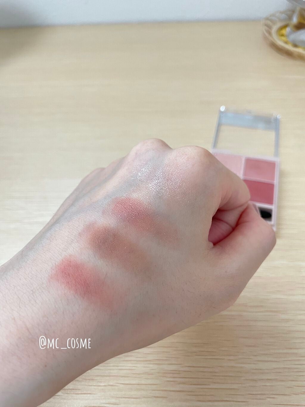 シルキースフレアイズ(マットタイプ)/キャンメイク/アイシャドウパレットを使ったクチコミ(2枚目)