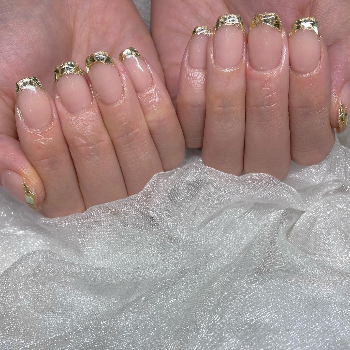 kanna on LIPS 「・・・年末やクリスマスにも🎄.*キラキラガラスフレンチ😆💍✨冬..」(2枚目)