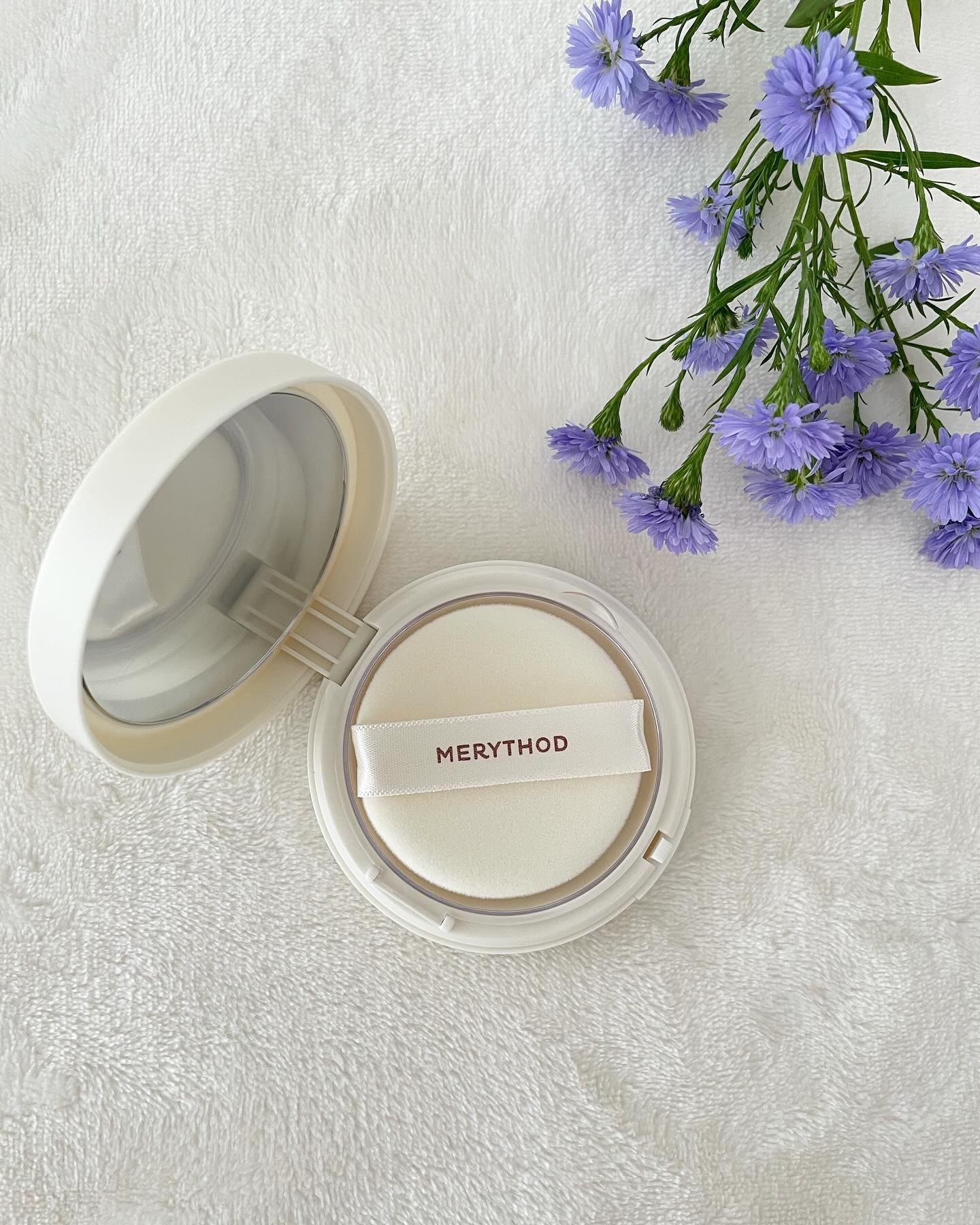 毛穴オイルカットパクト/MERYTHOD/プレストパウダーを使ったクチコミ（2枚目）