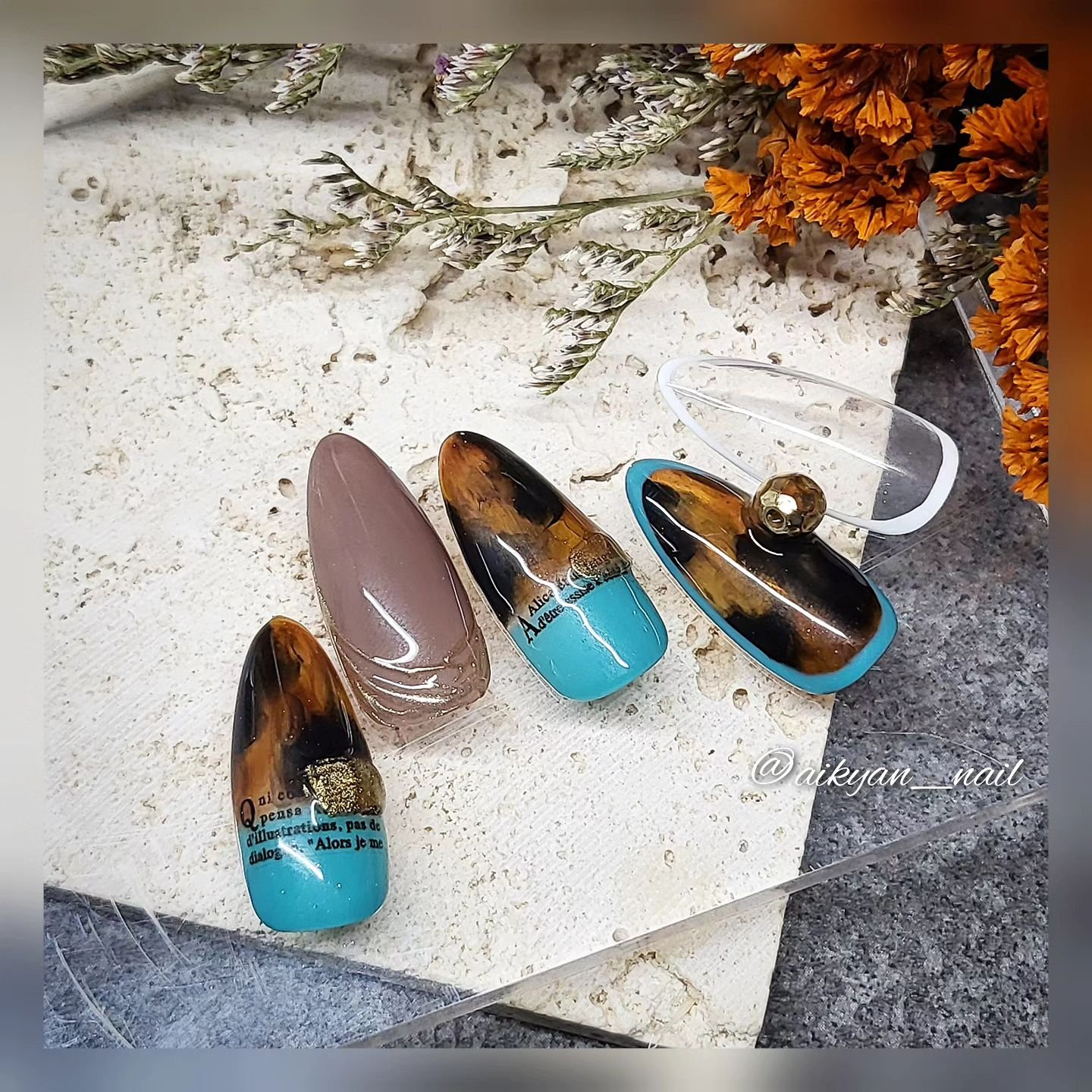 カラージェル BRS04 アロゼ effrontee/LUCU GEL/ジェルネイルを使ったクチコミ（3枚目）