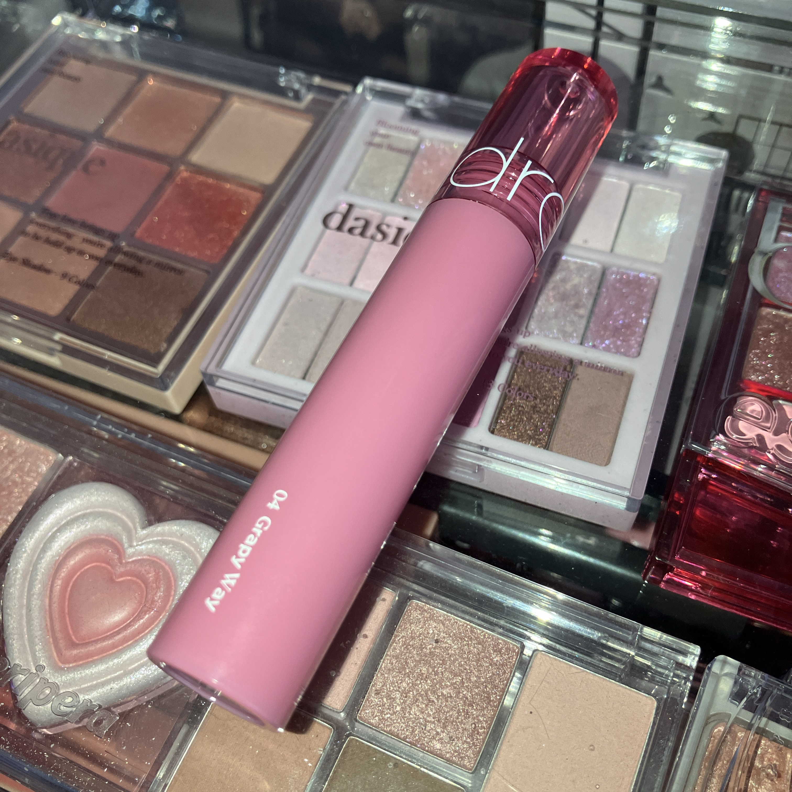 グラスティングカラーグロス/rom&nd/リップグロスを使ったクチコミ（1枚目）