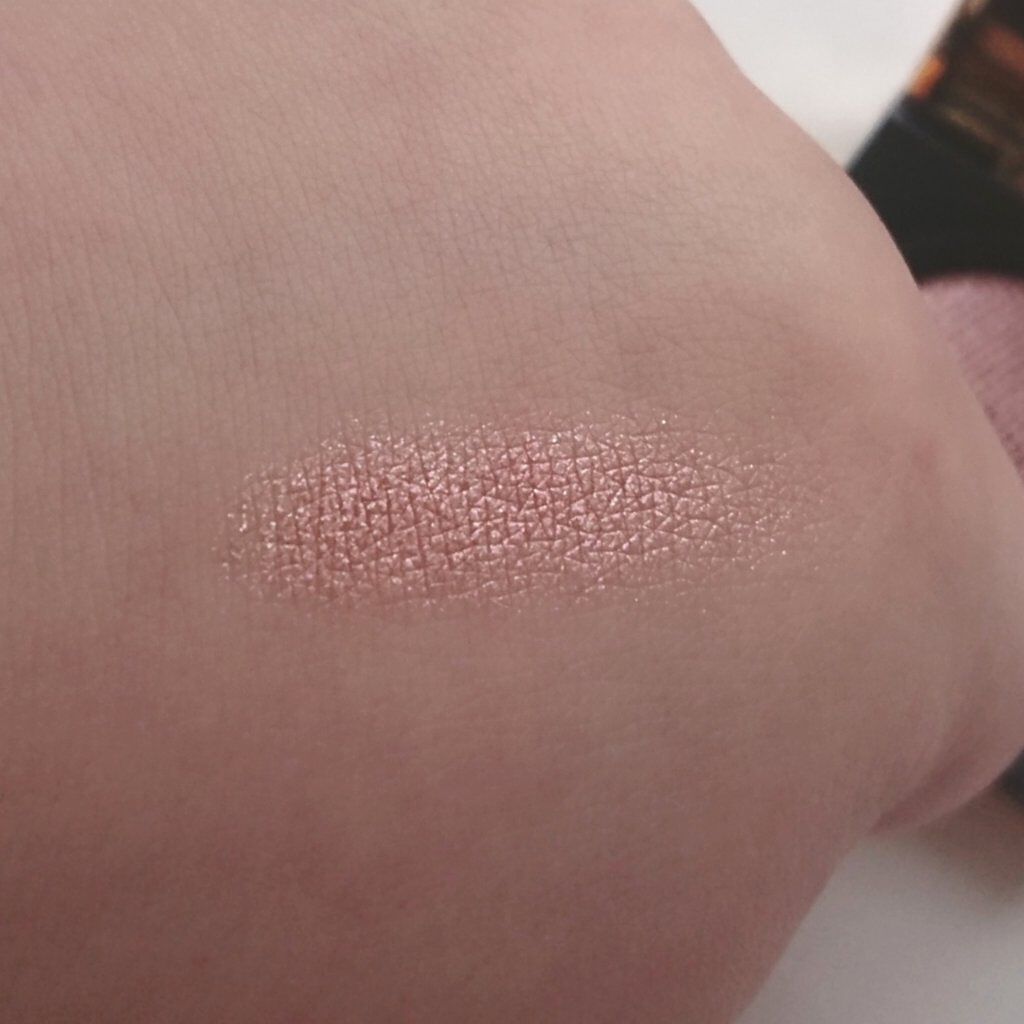 リュクスアイシャドウ/BOBBI BROWN/単色アイシャドウを使ったクチコミ（2枚目）