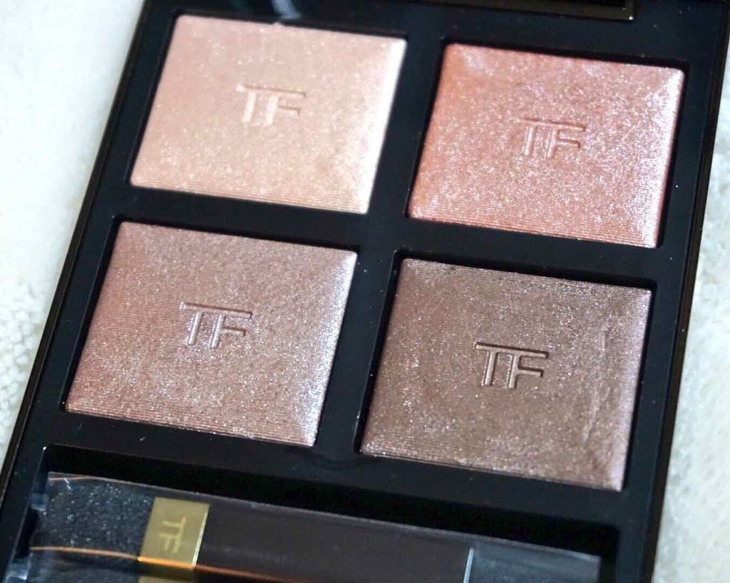 アイ カラー クォード/TOM FORD BEAUTY/アイシャドウパレットを使ったクチコミ(2枚目)